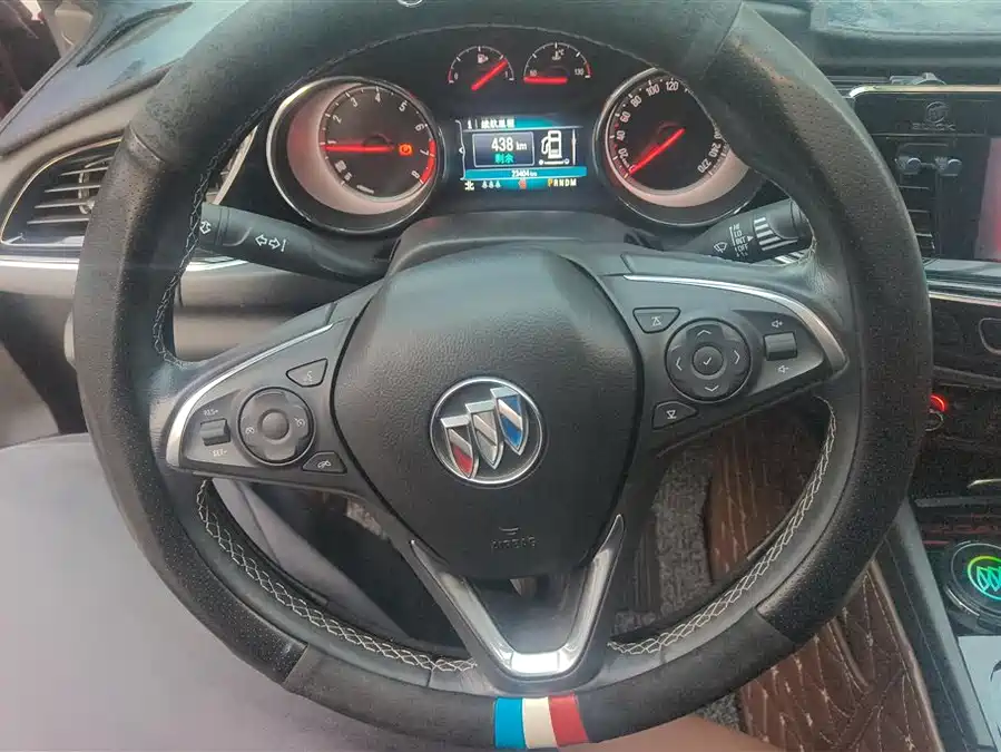 Buick Regal 2019 Бензин