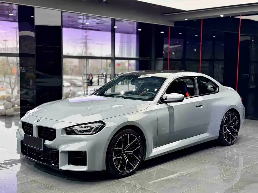 BMW M2 2024 Бензин