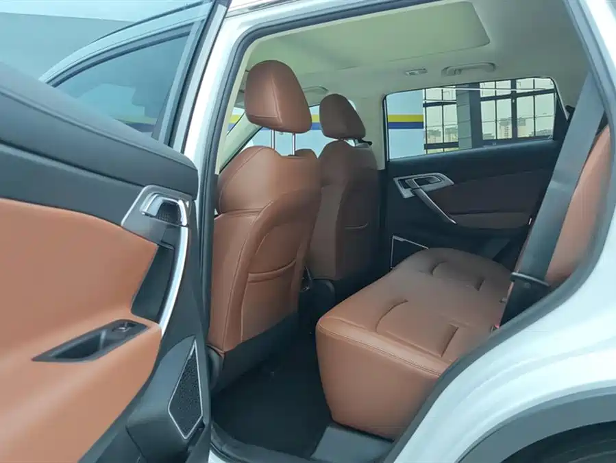 Geely Boyue 2022 Бензин