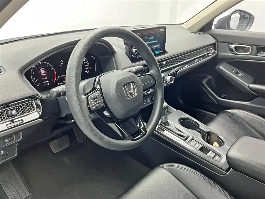 Honda Civic 2022 Бензин