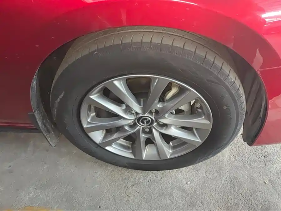 Mazda3 Axela 2020 Бензин