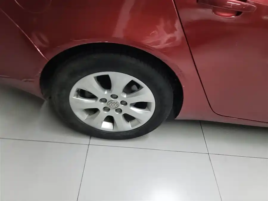 Buick Regal 2015 Бензин