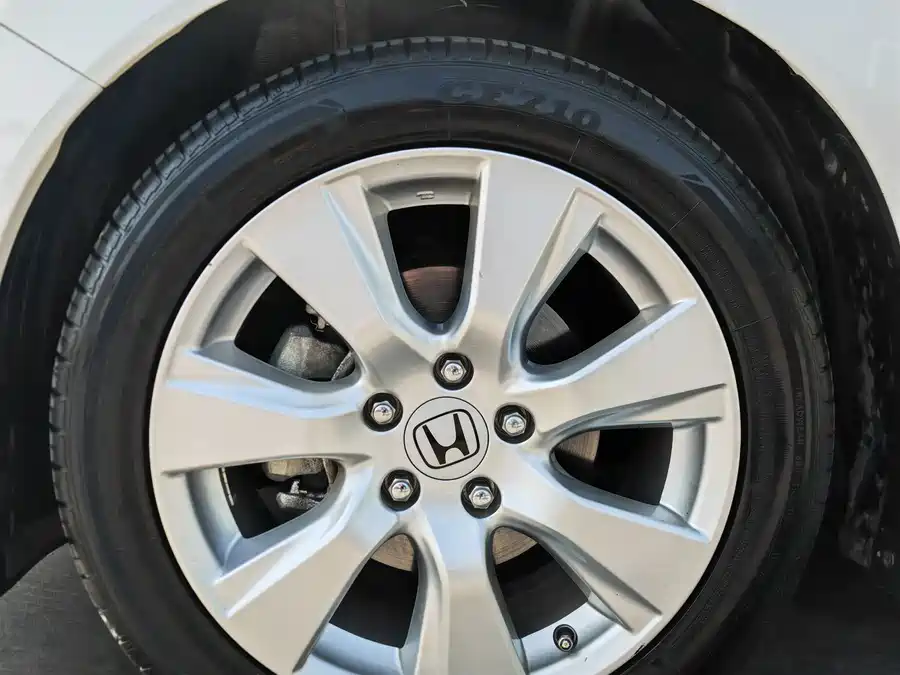 Honda Jade 2019 Бензин