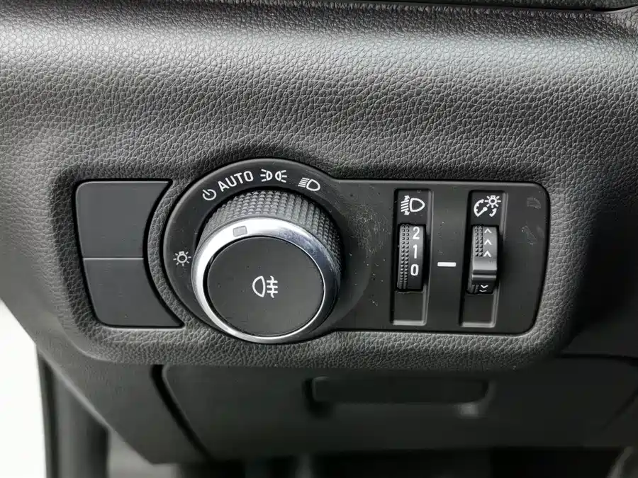 Buick Velite 6 2024 Электрический