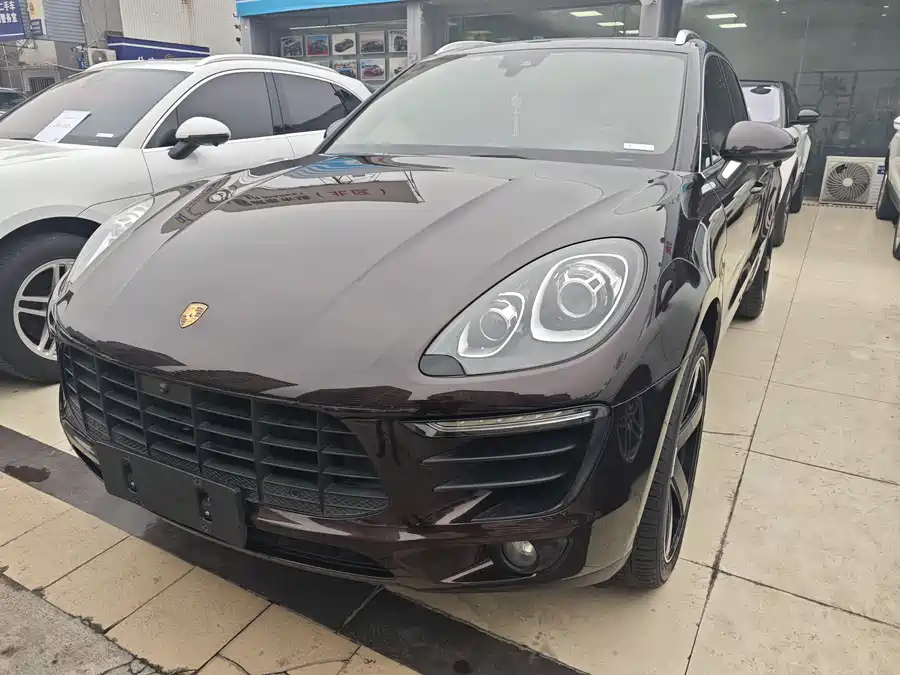 Porsche Macan 2016 Бензин