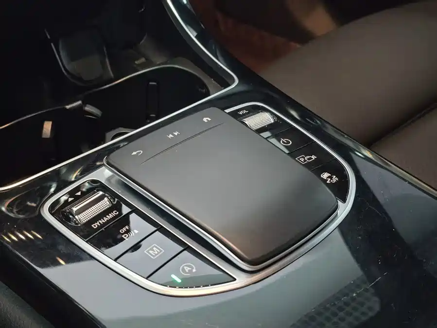 Mercedes-Benz GLC 2022 Бензин