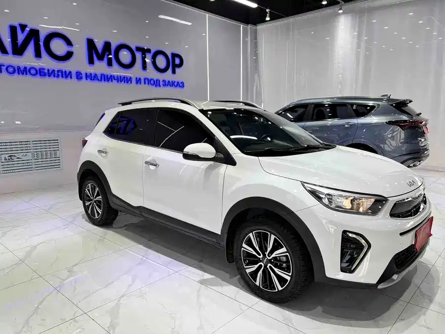 Kia KX1 2022 Бензин