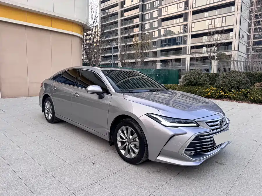 Toyota Avalon 2025 Бензин