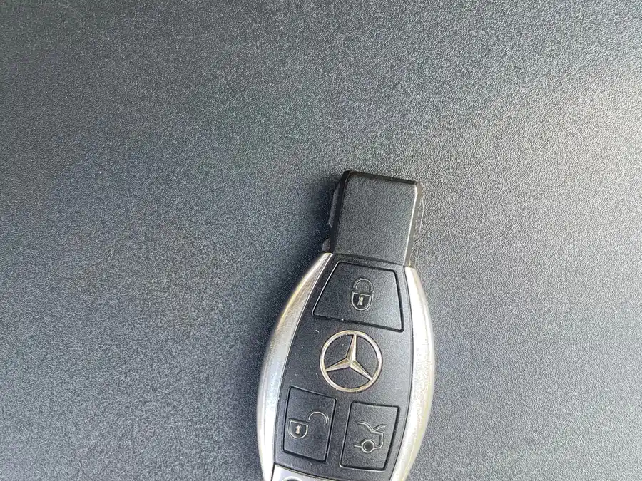 Mercedes-Benz C-Class 2017 Бензин