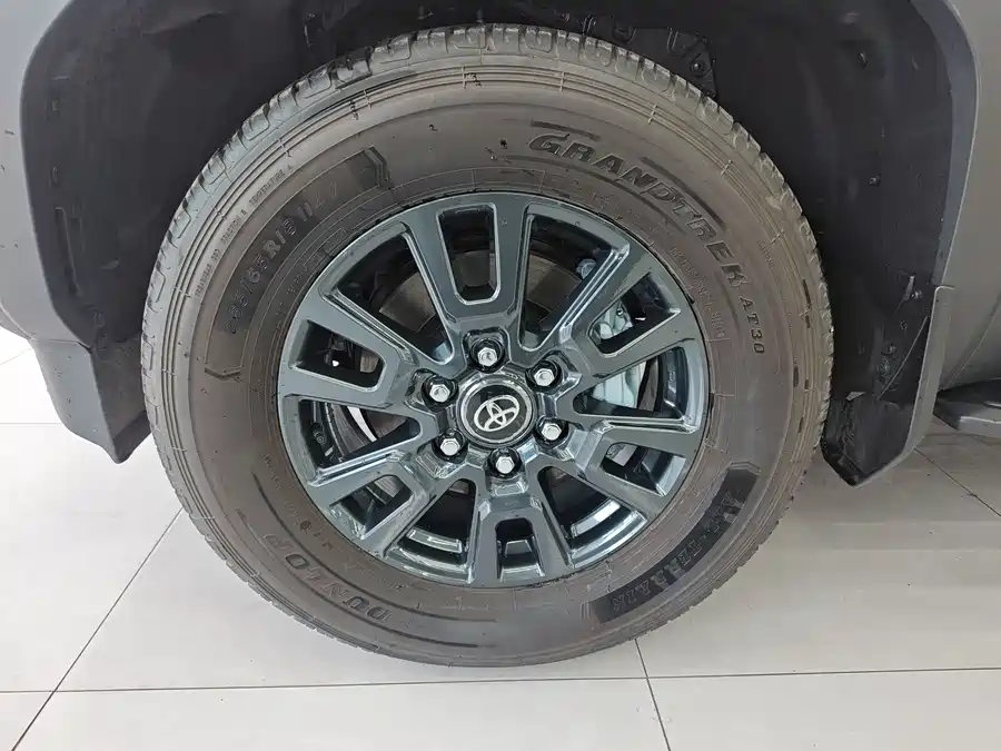 Toyota Prado 2024 Гибрид