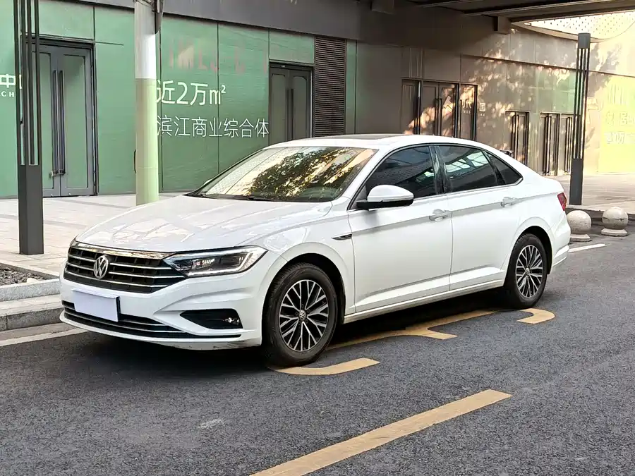 Volkswagen Sagitar 2019 Бензин