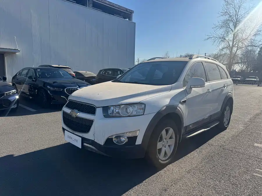 Chevrolet Captiva 2013 Бензин