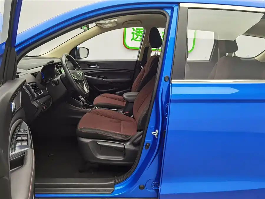 Changan Oshan A800 2018 Бензин