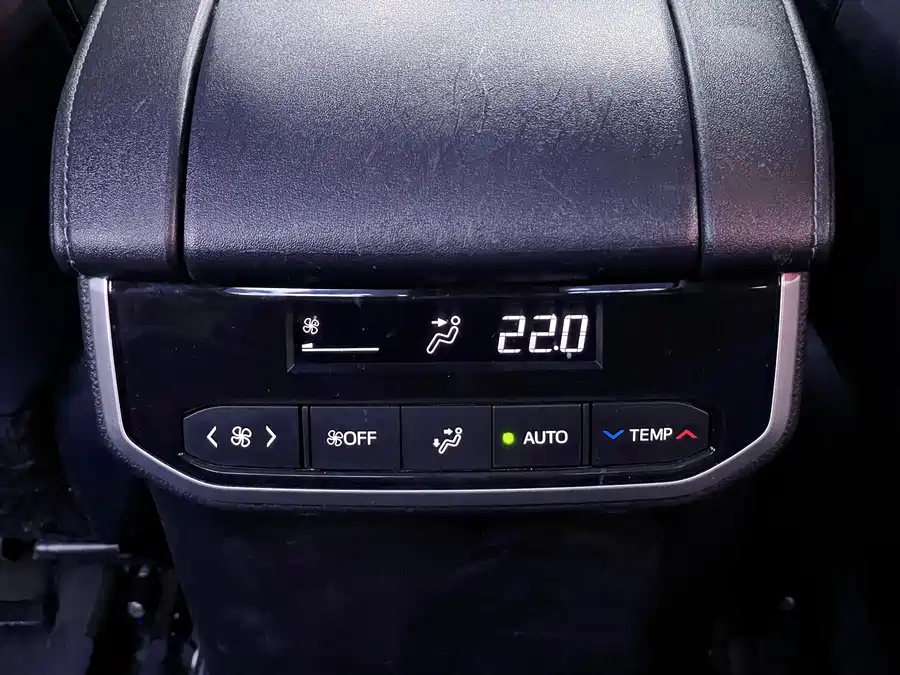 Toyota Highlander 2024 Гибрид