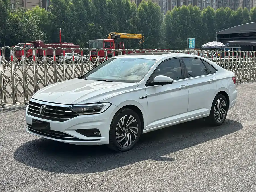 Volkswagen Sagitar 2021 Бензин