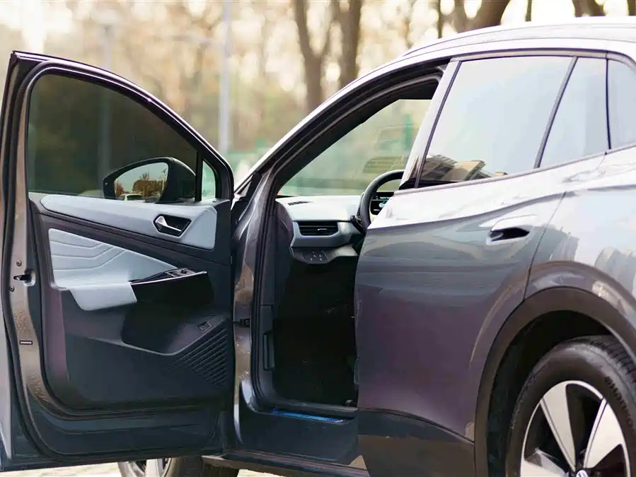 Volkswagen ID.4 X 2024 Электрический