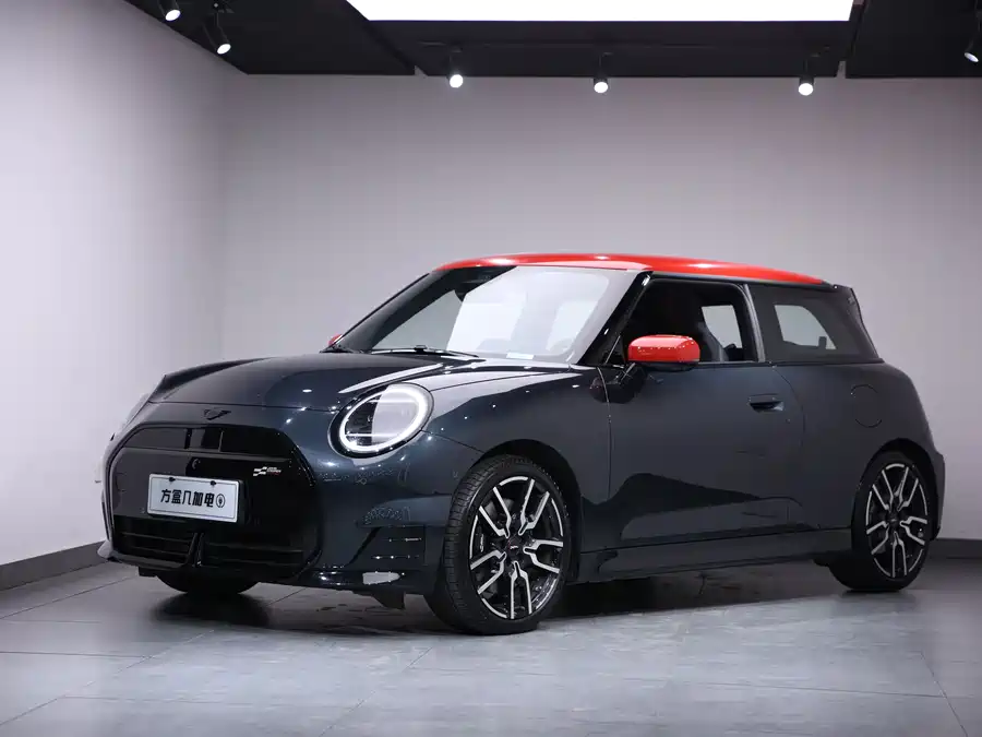 MINI COOPER 2024 Электрический