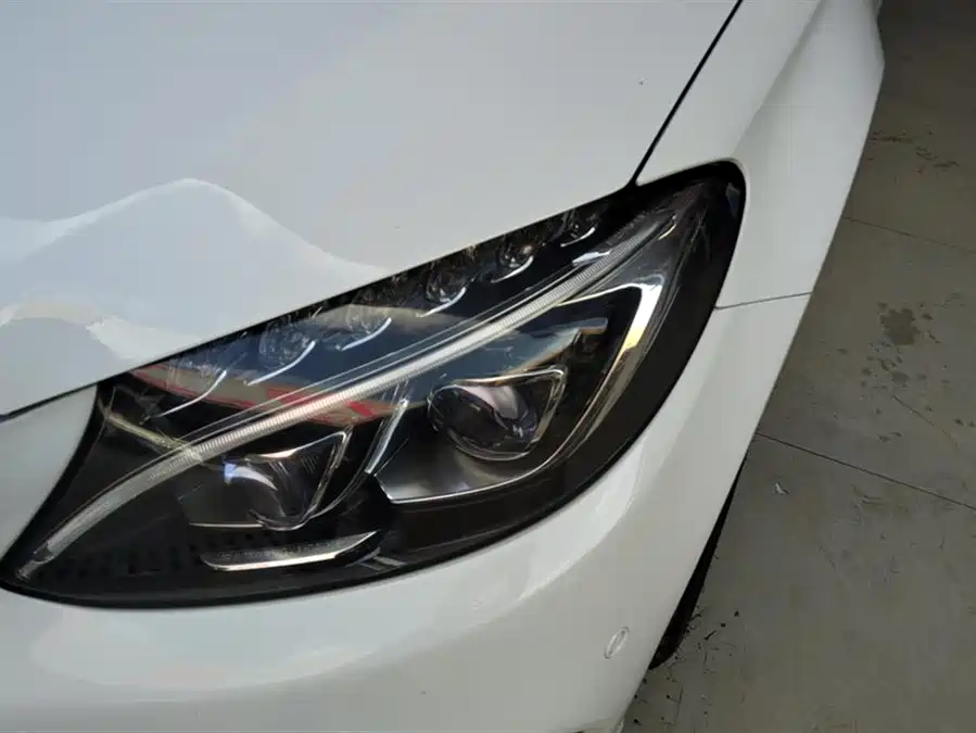 Mercedes-Benz C-Class 2014 Бензин