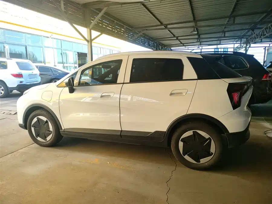 Geely Geometry E Firefly 2024 Электрический