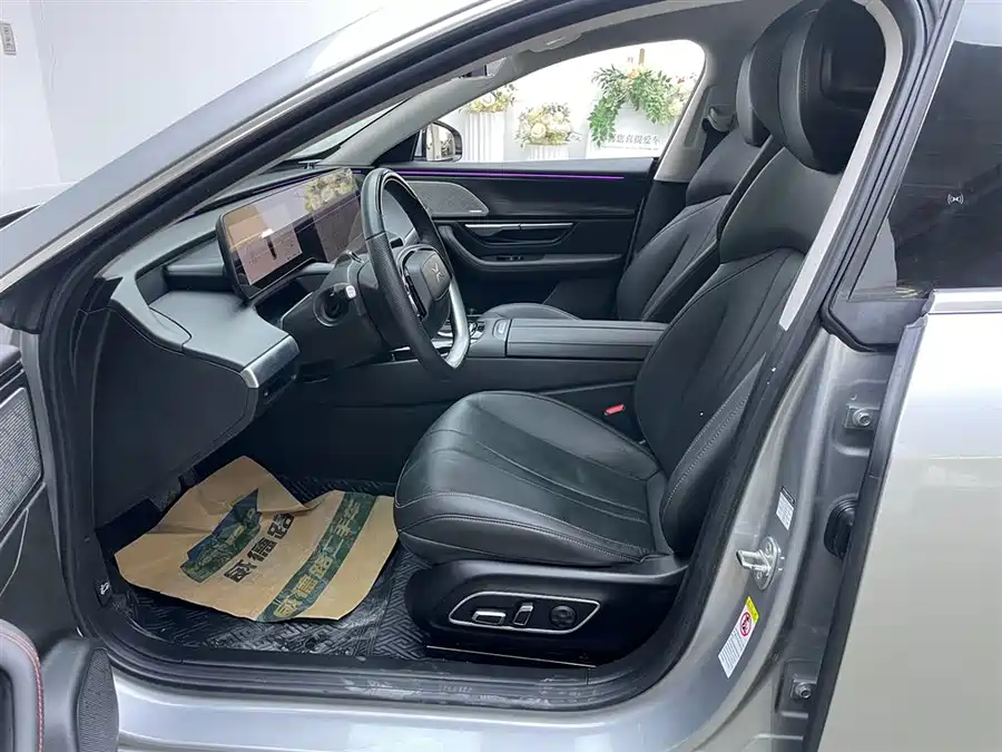 Xpeng P7 2021 Электрический