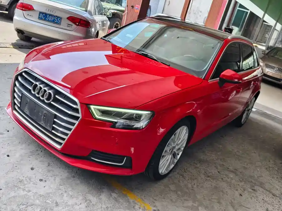 Audi A3 2018 Бензин