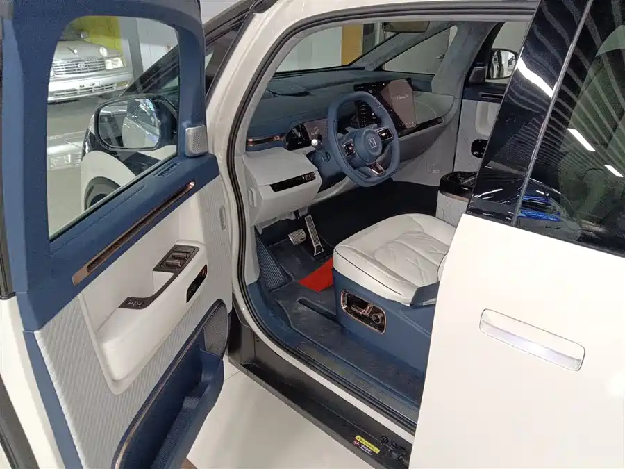 Zeekr MIX 2024 Электрический