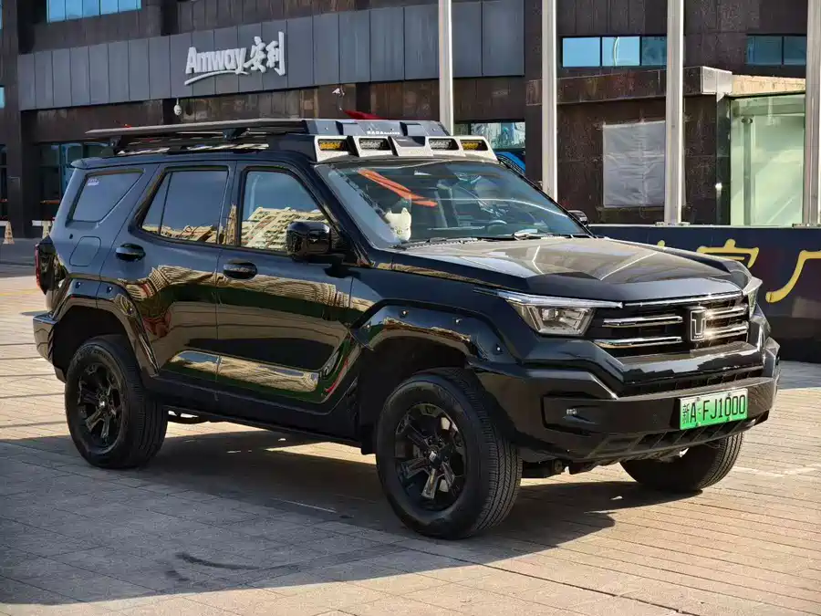 Tank 400 EV 2025 Подключаемый гибрид