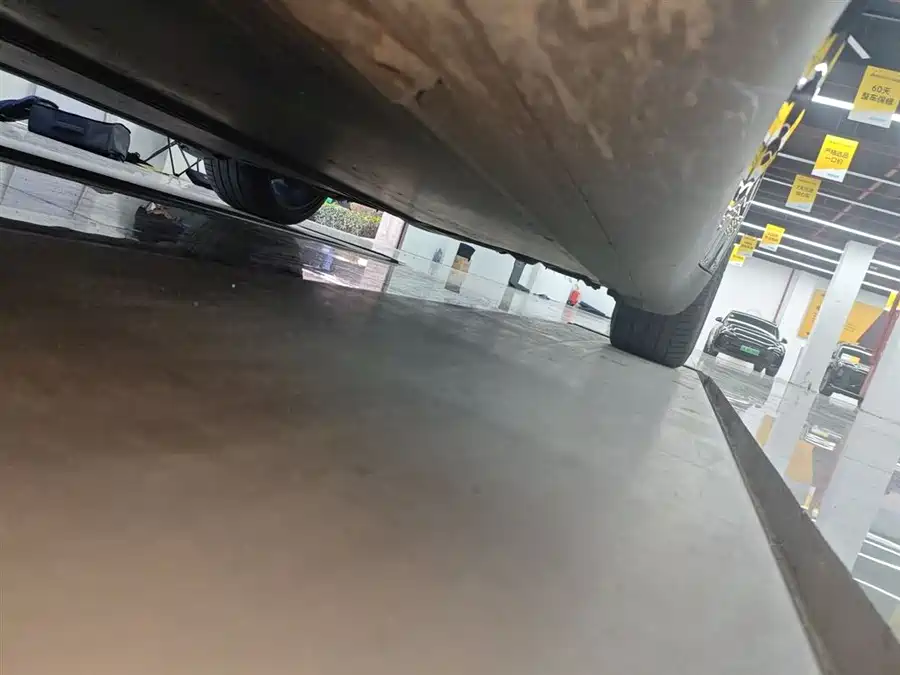 Tesla Model Y 2023 Электрический