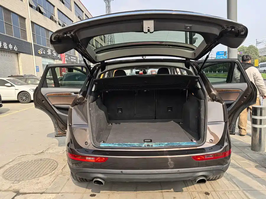 Audi Q5 2016 Бензин