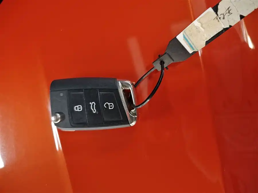 Volkswagen Tiguan L 2017 Бензин